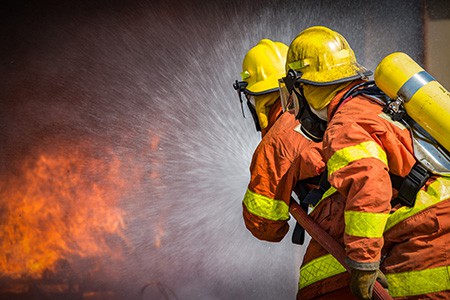 los bomberos y la enfermedad del ojo seco